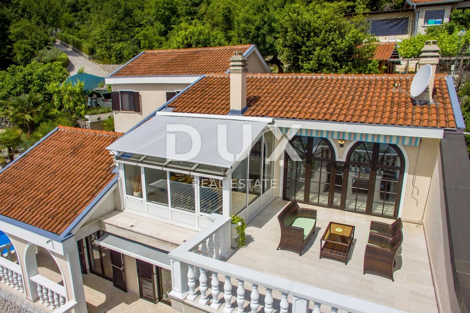 opatija, matulji - vila s pogledom na kvarnersko plavetnilo - slika 4