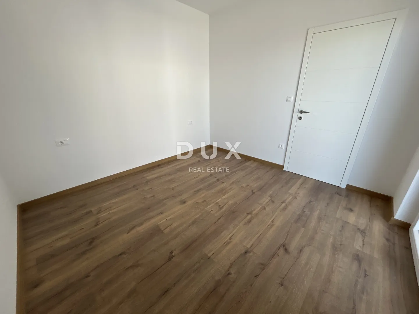 šibenik, vodice – duplex s bazenom i trajnim, otvorenim pogledom - slika 40