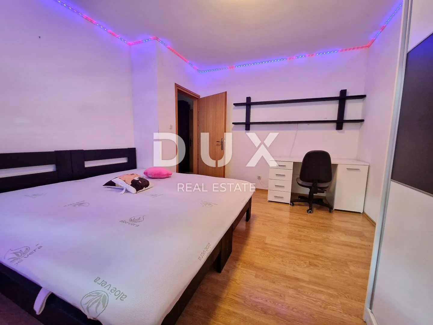 rijeka, belveder - 134 m2, 3s+db, lođa - slika 11