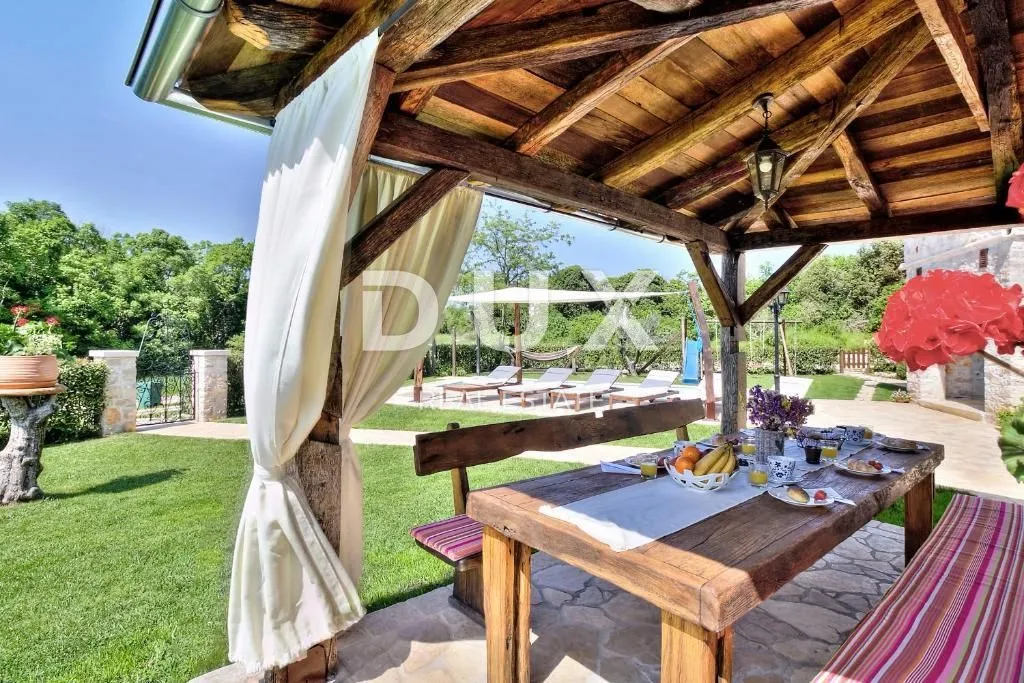 istra, umag, savudrija - kamena samostojeća vila na osami - slika 44