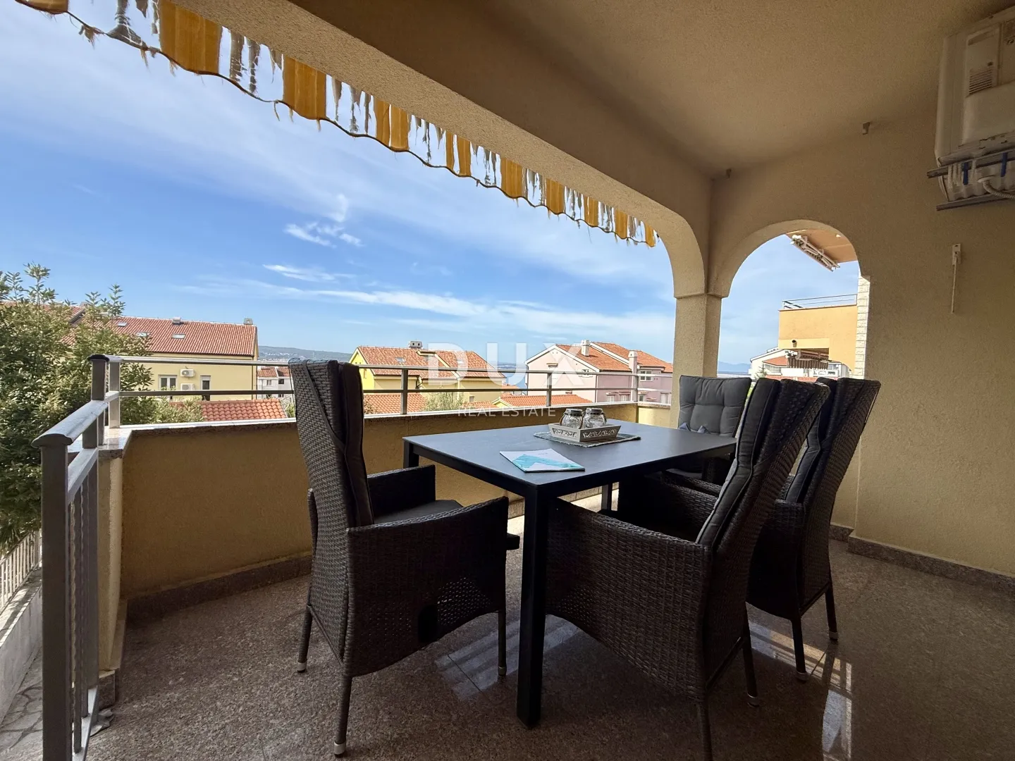 kvarner, crikvenica, jednosobni apartman + garsonijera, 80 m2, okućnica, terasa - slika 4