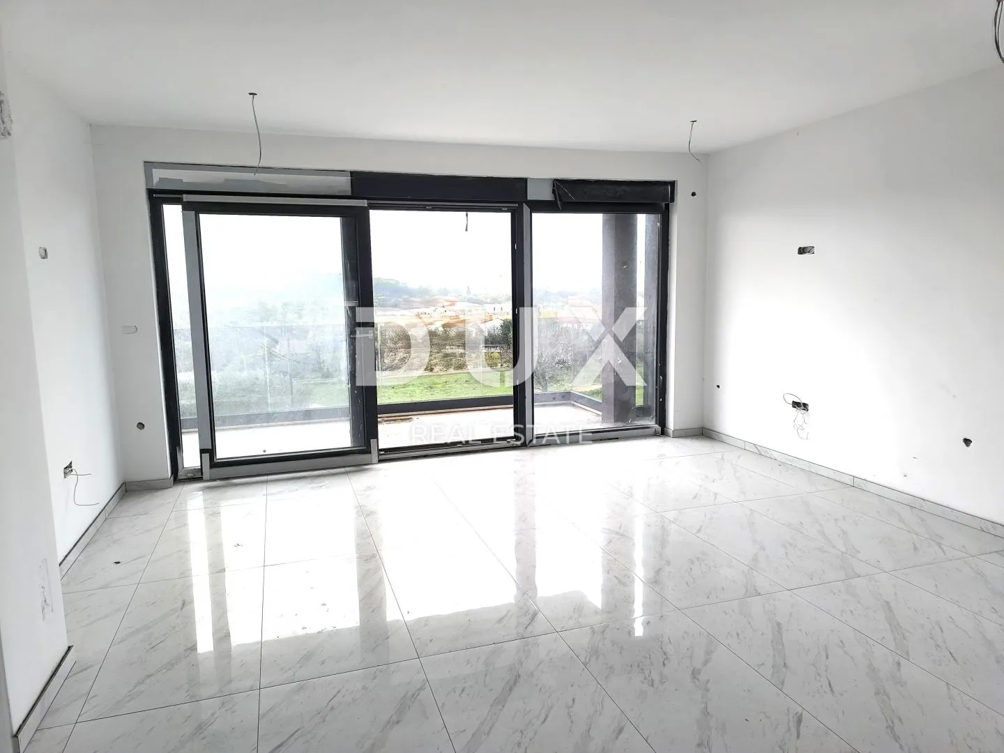 istra, pula - penthouse s pogledom na more i brijune - slika 2