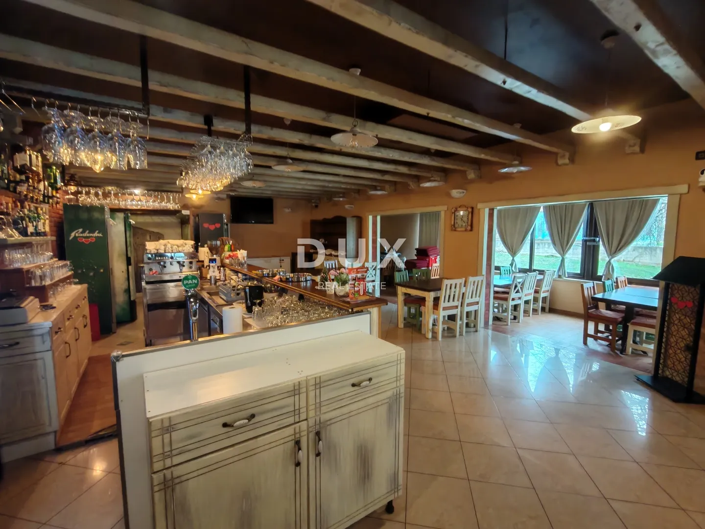 zadar, zaton - poznati uhodani restoran na prometnoj lokaciji! - slika 4