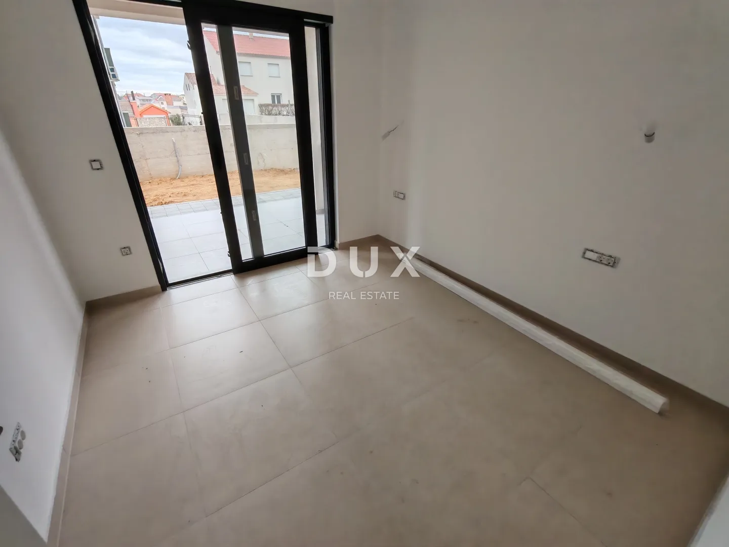 zadar, ražanac - novogradnja! podno grijanje, lift, pogled na more, spremište...! s1 - slika 19