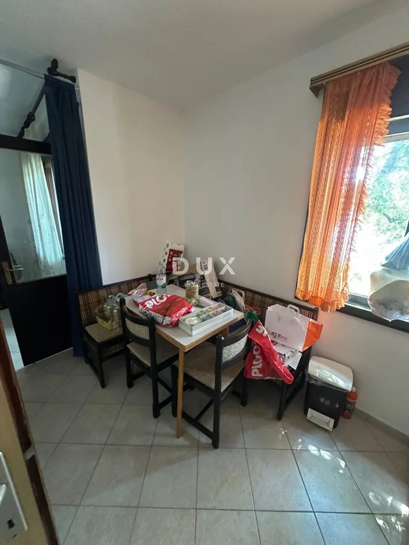 istra, medulin - kuća s 3 stambene jedinice u blizini mora! - slika 15