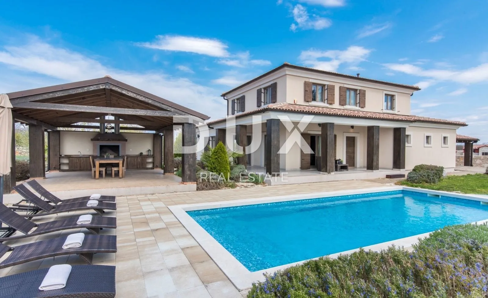 istra, juršići - prekrasan resort sa šest vila - slika 19