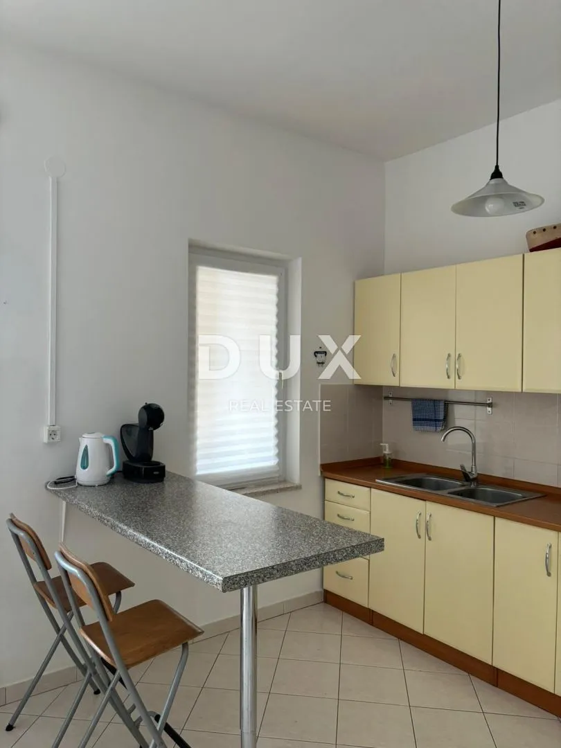 istra, premantura kuća s 3 stana i garažom blizu mora! - slika 41
