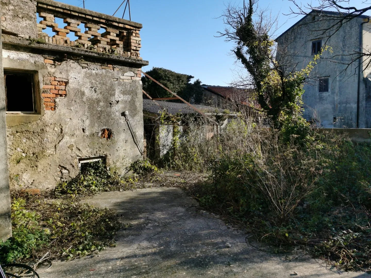 kastav, centar - kuća 246 m2 u starom gradu + okućnica 400m2 - slika 14