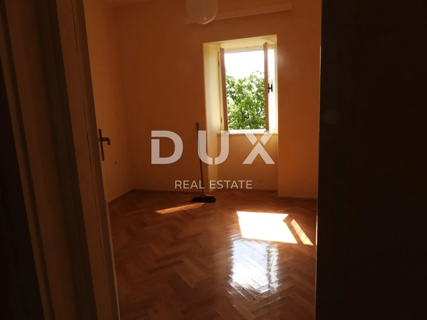 brseč, martina - kuća 200m2 s pogledom na more + okućnica 700m2 - slika 26