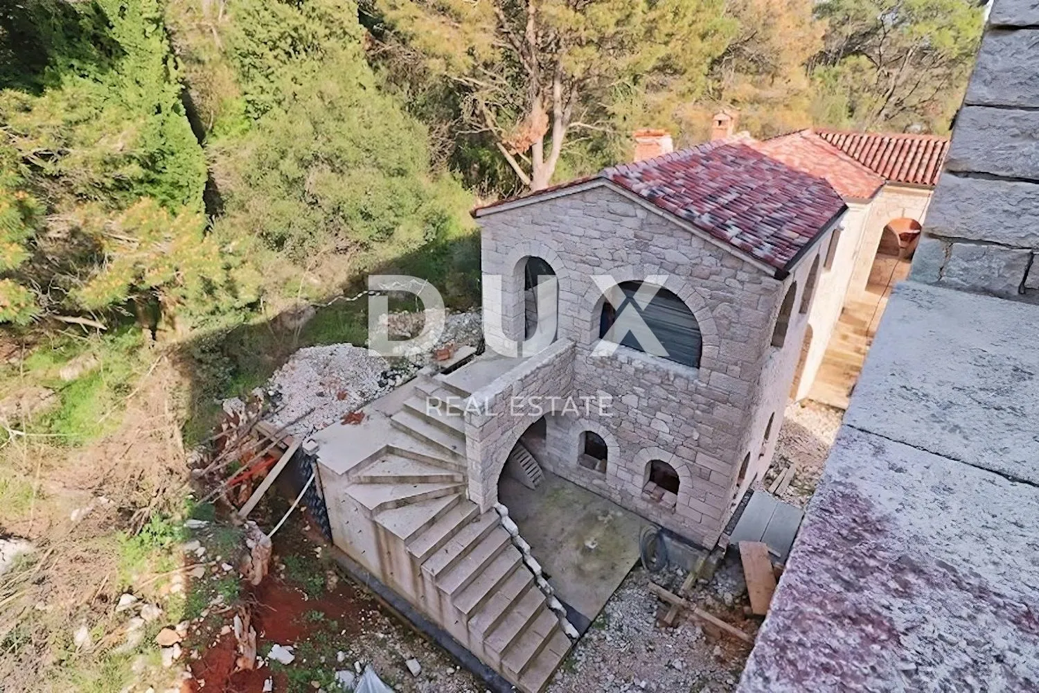 istra, rovinj - veličanstvena kamena vila - slika 12