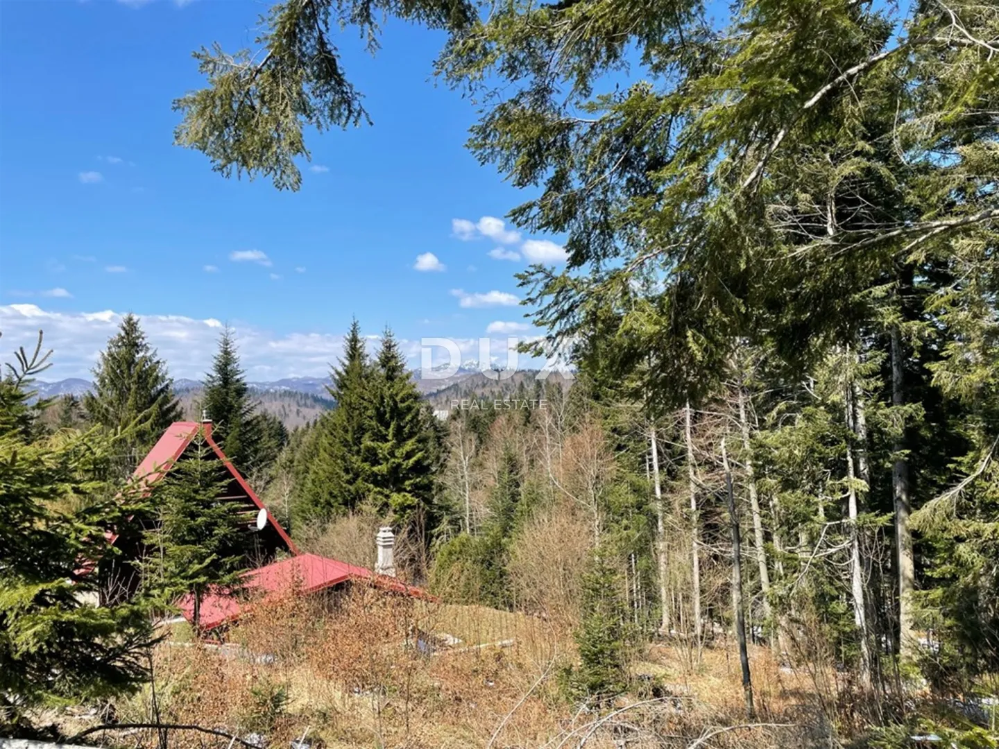 GORSKI KOTAR, LOKVE - zemljište u blizini jezera
