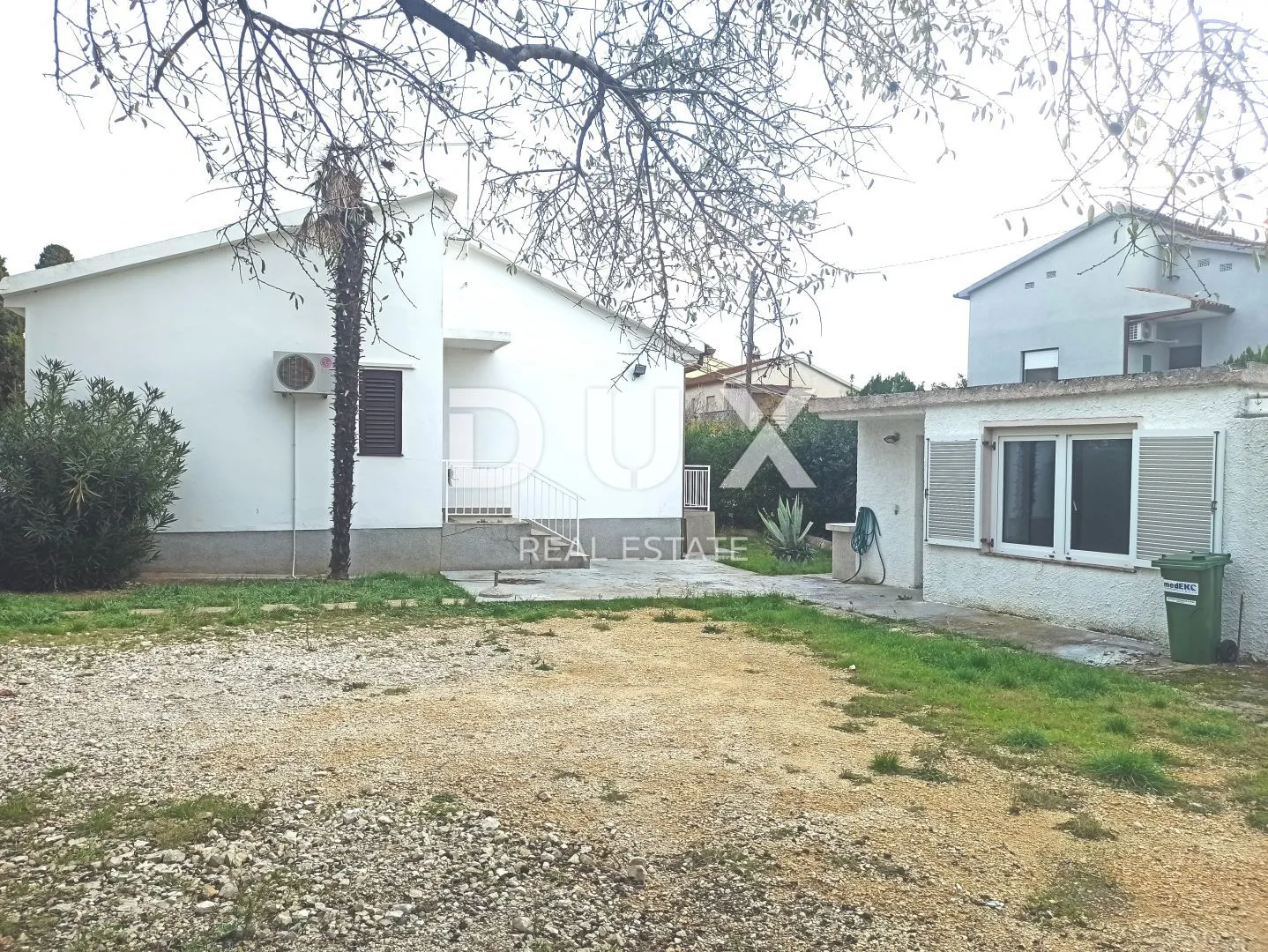 istra, medulin prizemnica za adaptaciju u blizini plaže - slika 16