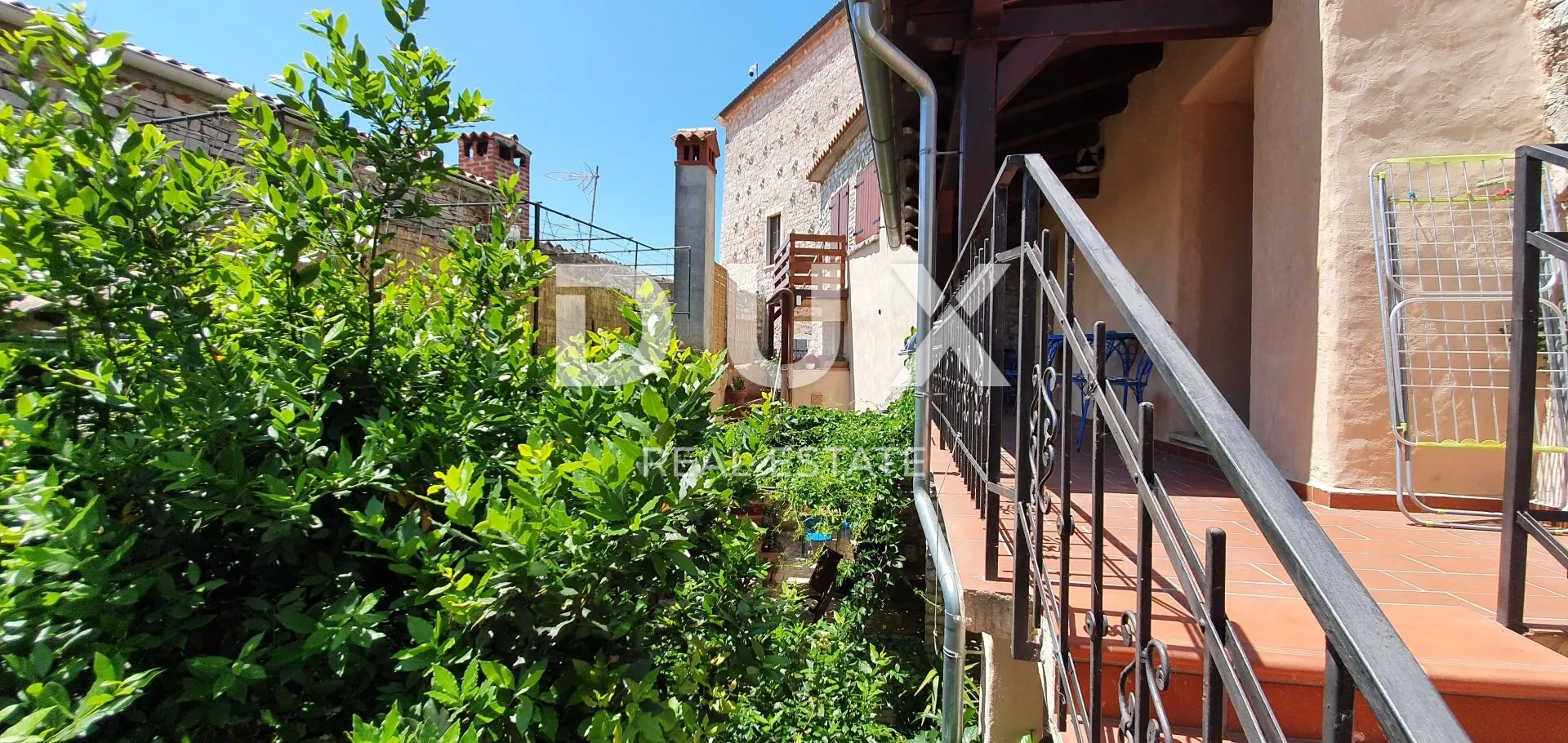 istra, bale - kamena bajka u srcu grada, 5 apartmana i poslovni prostor - slika 19