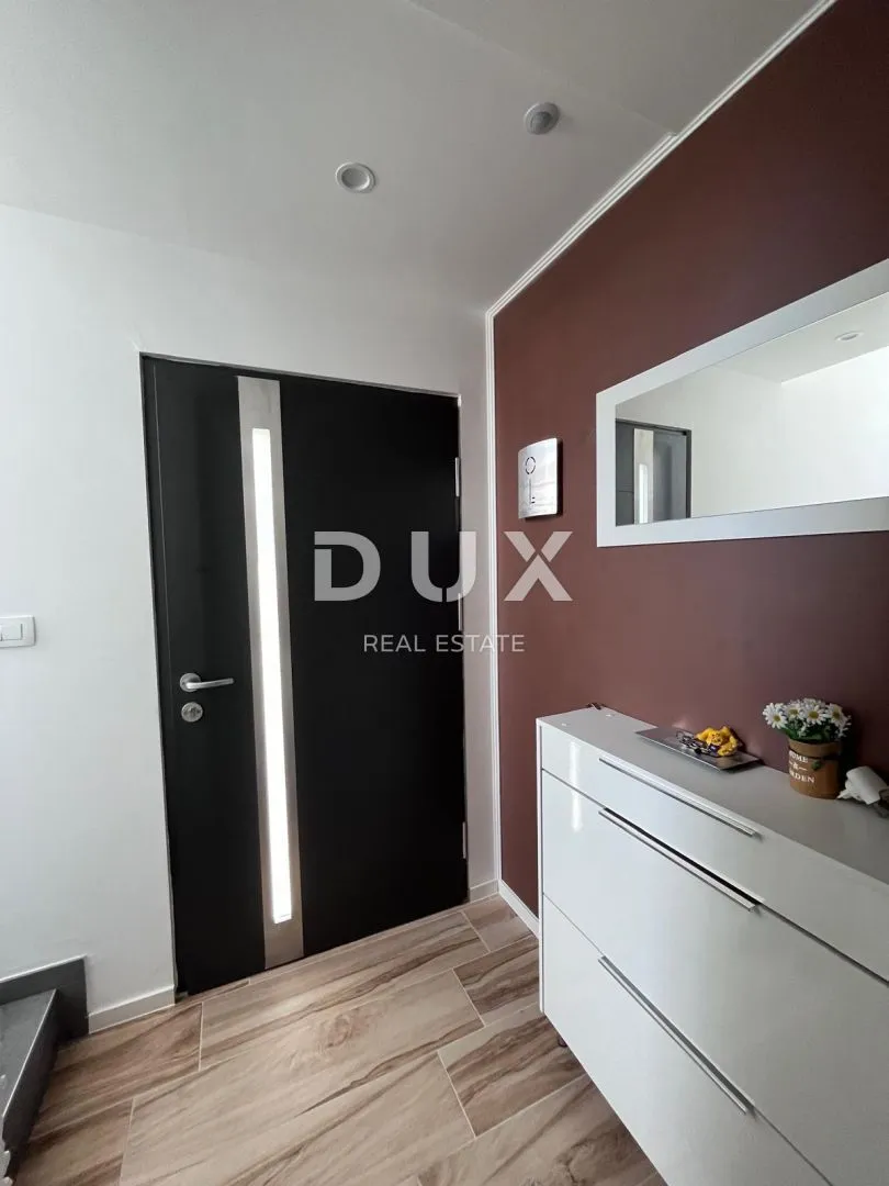 šibenik, vodice - dvojna kuća s dva stana - slika 2