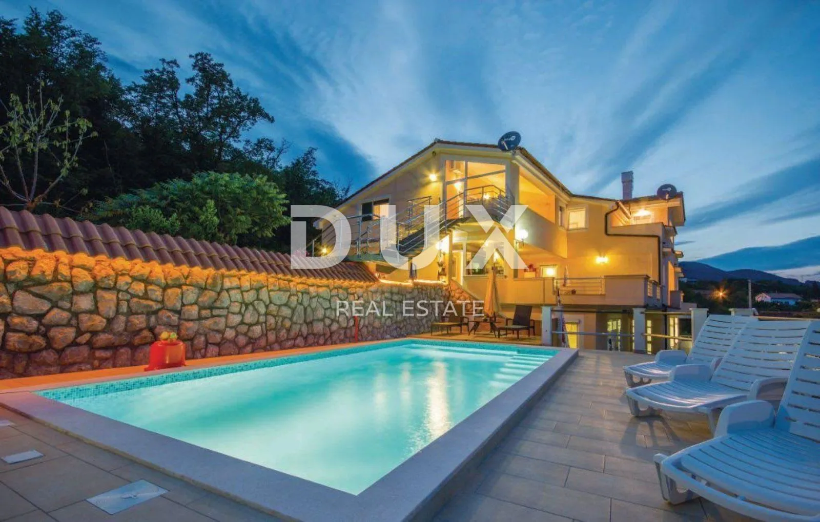 opatija, veprinac - vila 1000m2 s pogledom na more, 6 apartmana i bazenom + okoliš 1000m2 - slika 3