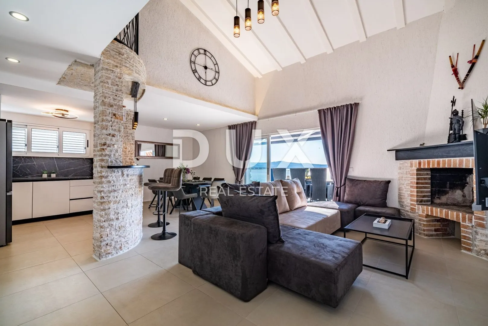 zadar, novigrad - prekrasna vila s bazenom u blizini mora - slika 37
