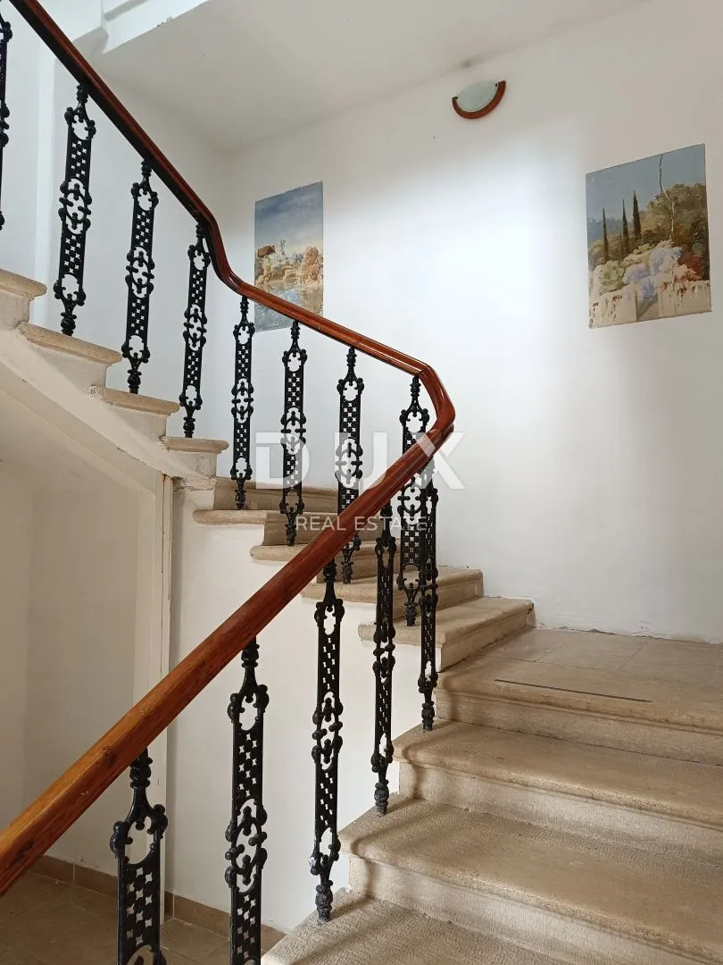 istra, pula - kuća 120m2 sa garažom i okućnicom! - slika 13