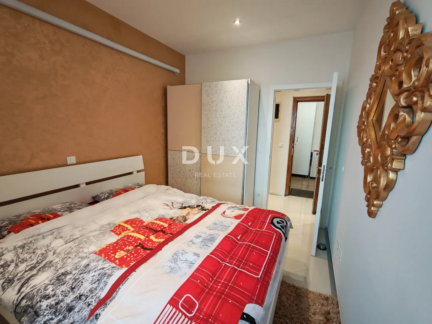 istra, rovinj - prilika: stan prvi red do mora! - slika 10