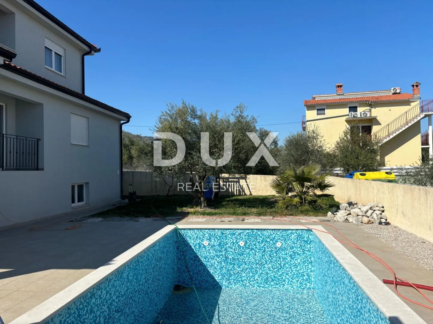 istra, labin - mediteranska kuća s pogledom na more! - slika 34