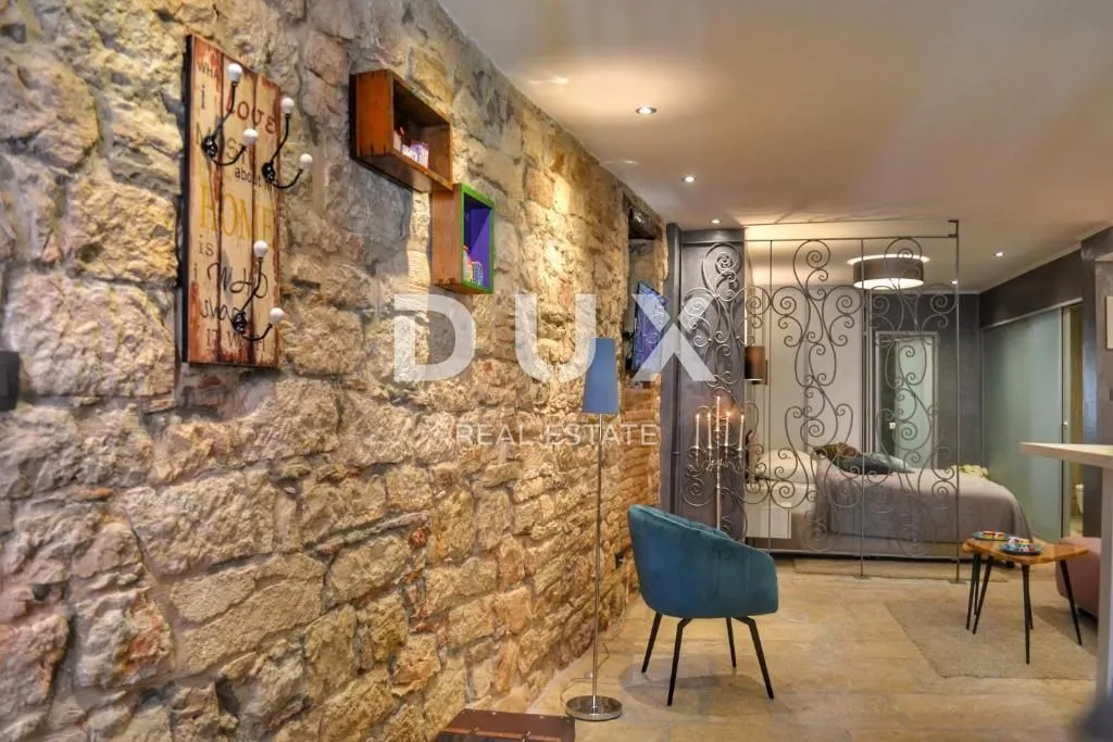 istra, rovinj - apartman u starom gradu - slika 11