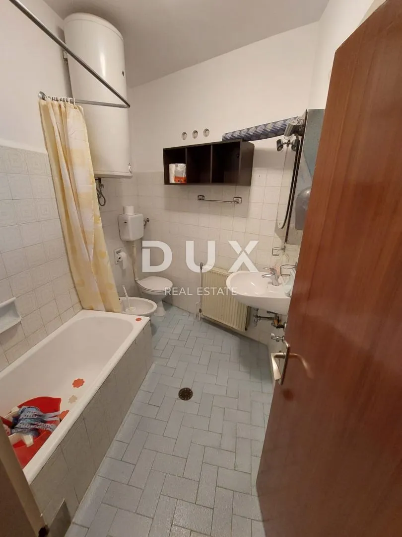 mali lošinj - dvije samostojeće kuće u strogom centru - slika 7