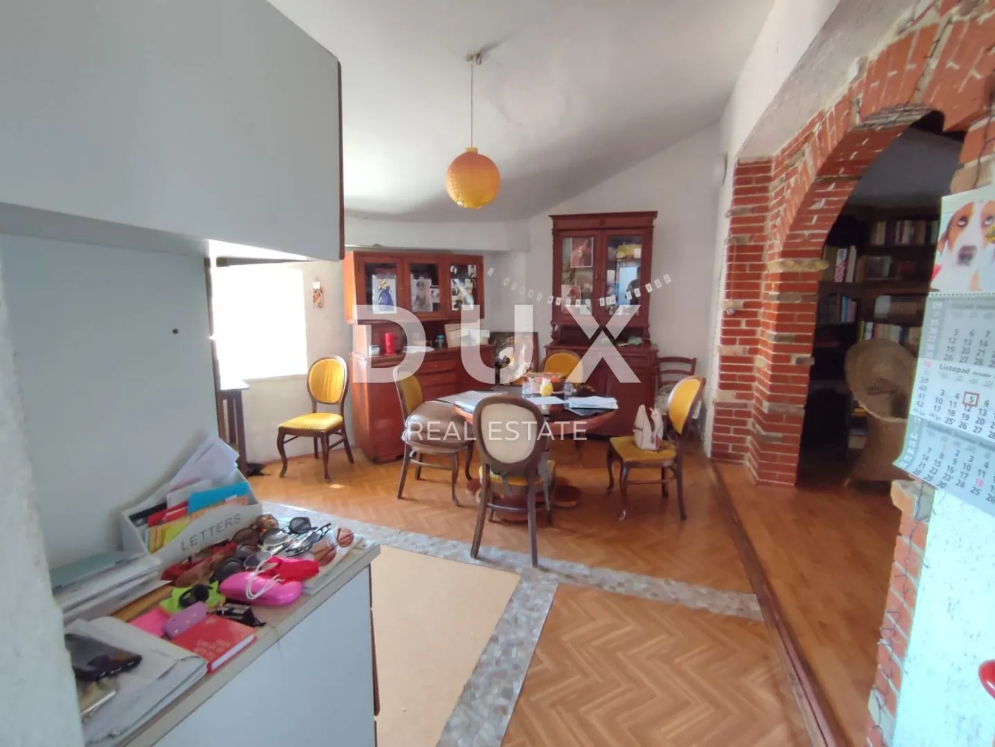 istra, pula - stan za renovaciju u strogom centru grada - slika 6