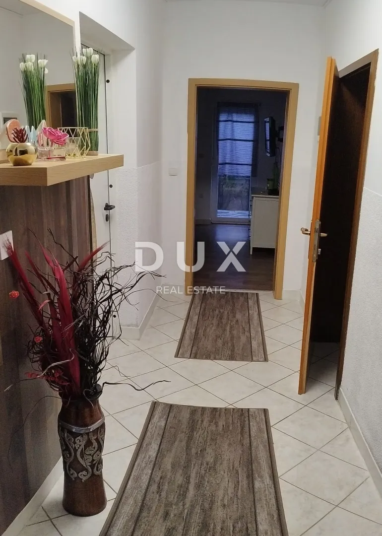 istra, pula - apartmanska kuća - slika 17