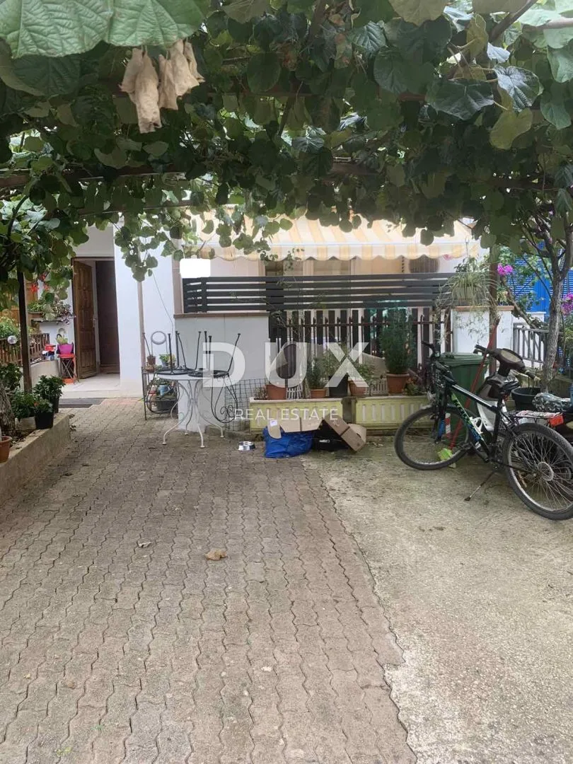istra, rovinj - prostrani stan sa dvorištem - slika 2