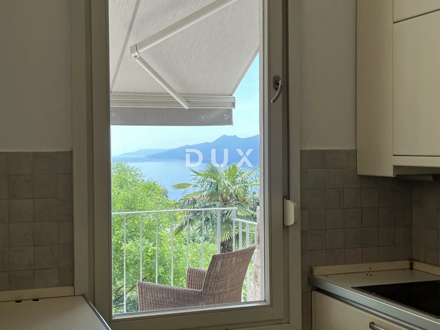 opatija, matulji – unikatna obiteljska vila s bazenom i panoramskim pogledom - slika 9