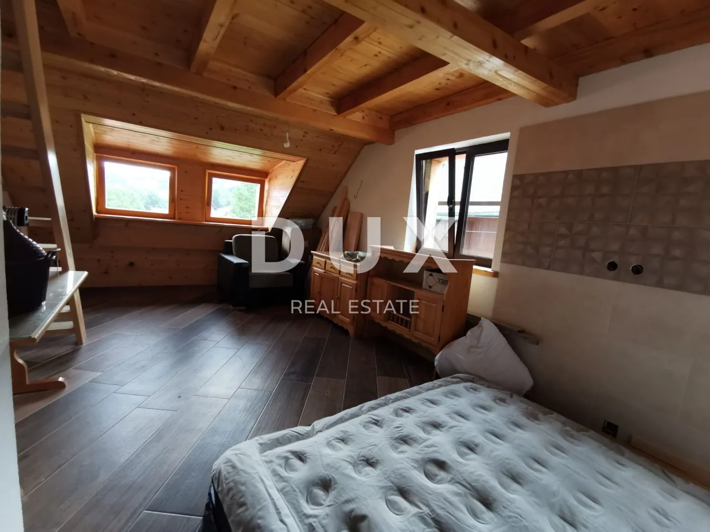 gorski kotar, begovo razdolje - kuća s apartmanima i ugostiteljskim objektom - slika 28