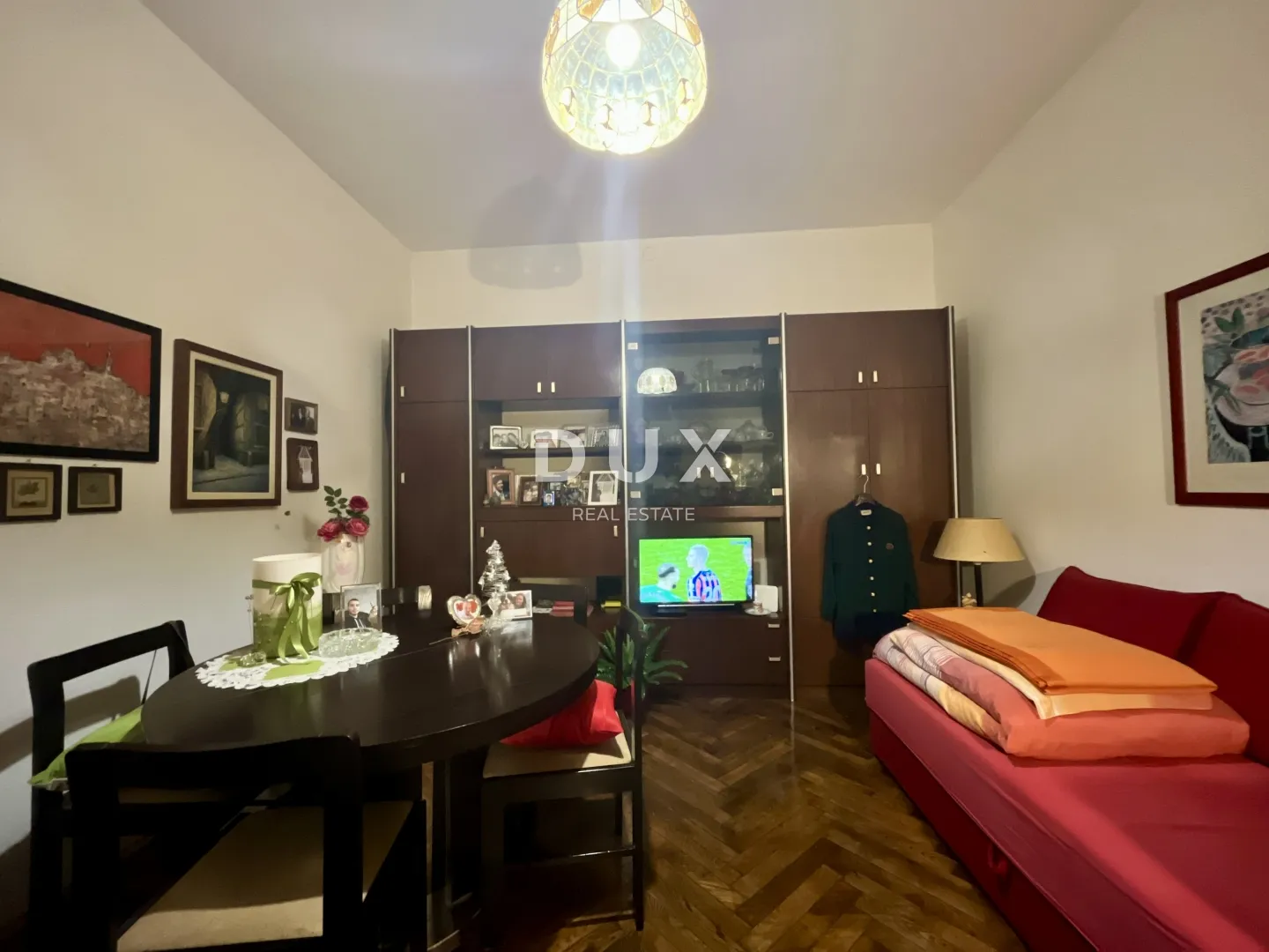 rijeka, centar - uredan stan na par koraka od korza - slika 2