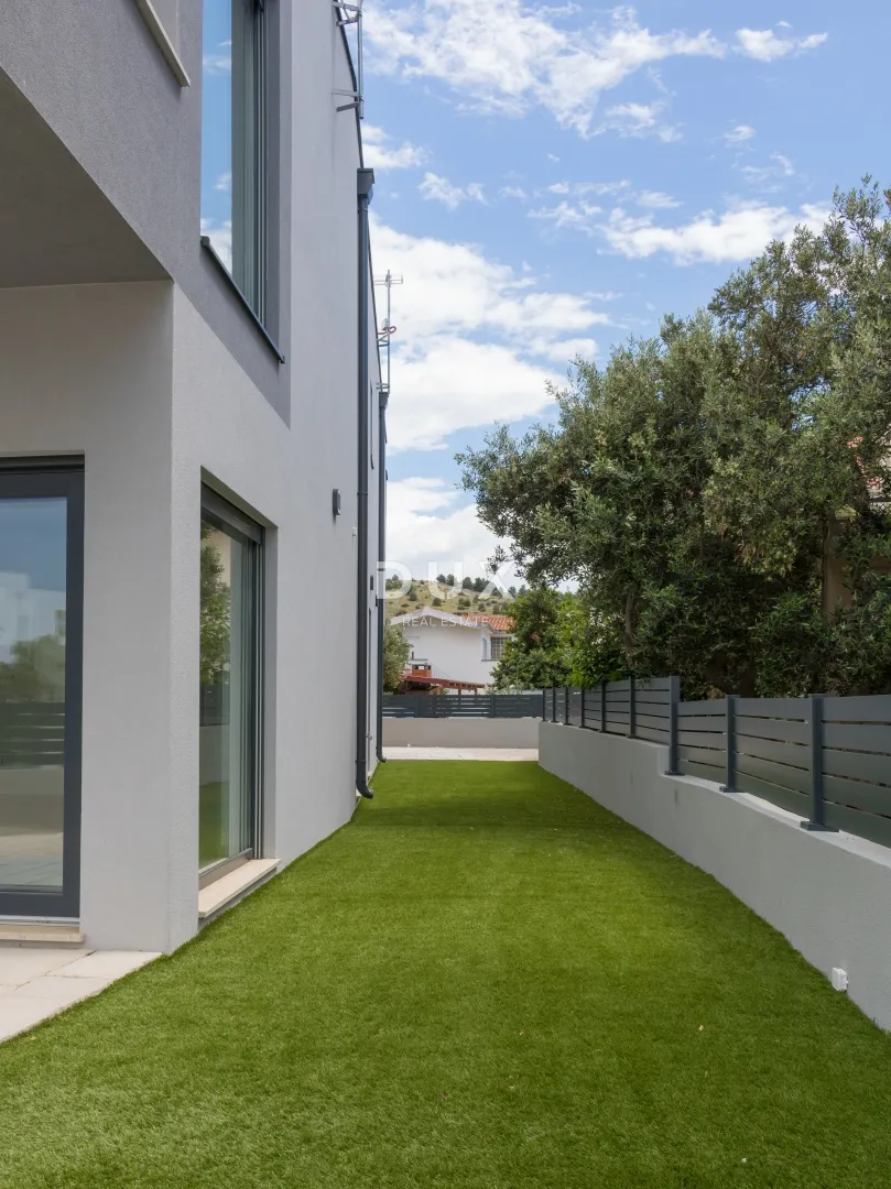 šibenik, žaborić, kuća u nizu, 123 m² - slika 5