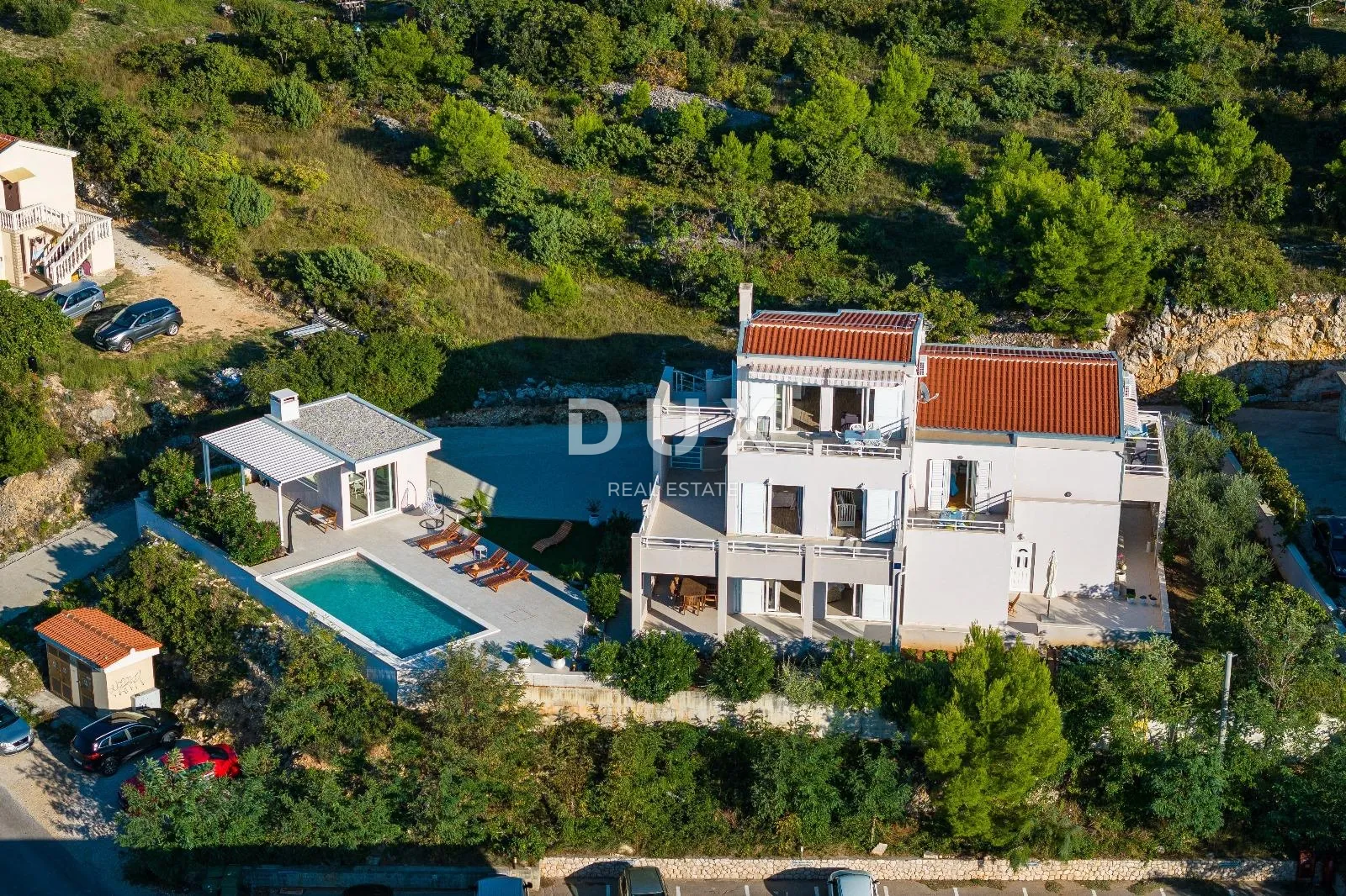 zadar, novigrad - luksuzna vila s panoramskim pogledom na more - slika 27