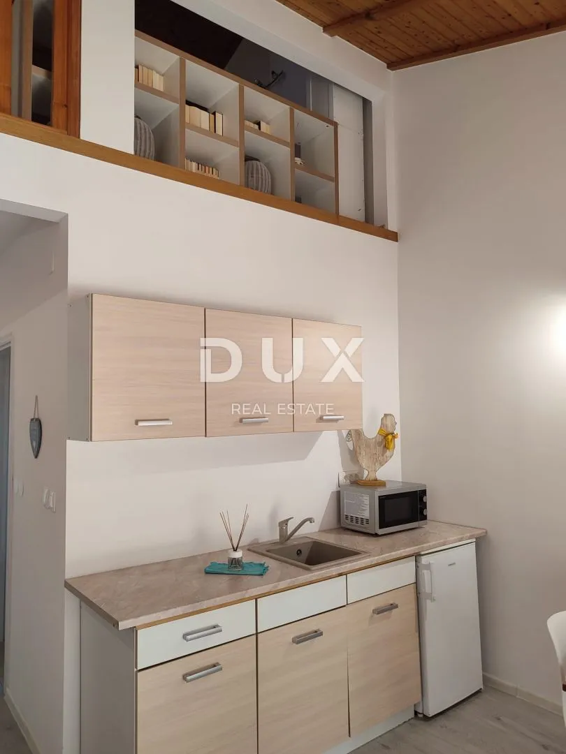 istra, pomer zanimljiva kuća s četiri apartmana! - slika 19