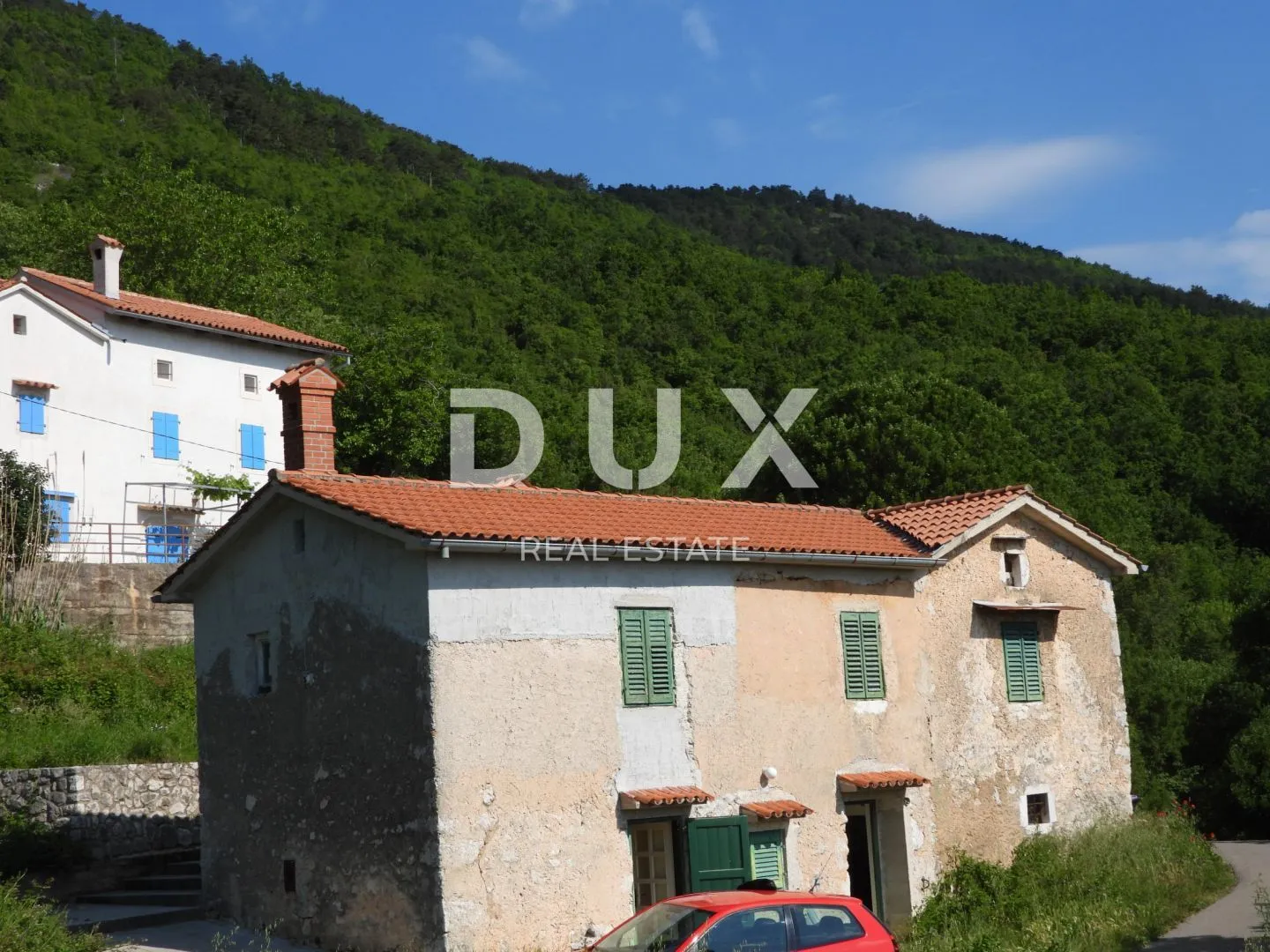 brseč, martina - kuća 200m2 s pogledom na more + okućnica 700m2 - slika 2