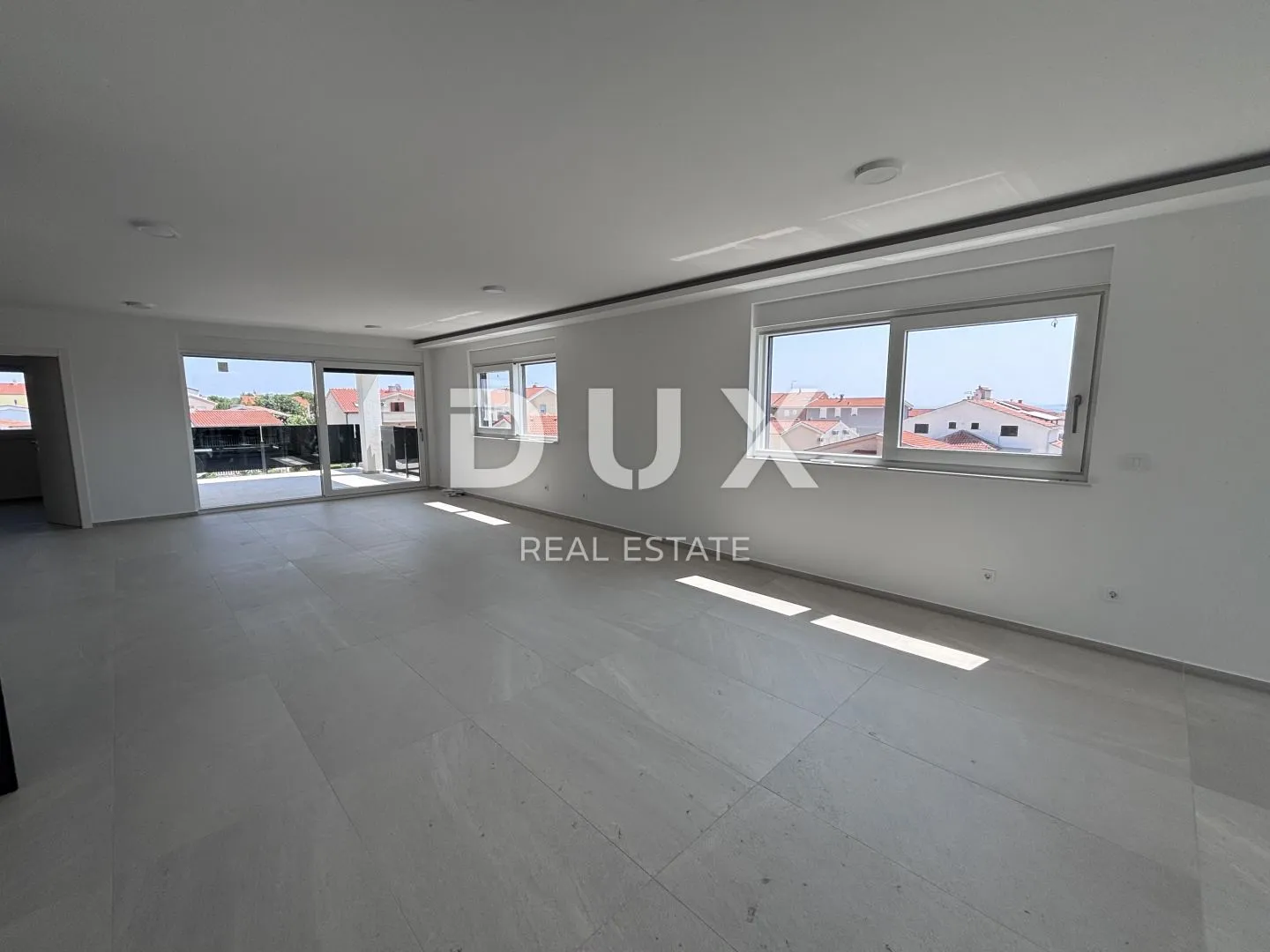 zadar, privlaka - penthouse na 130m od mora s5 - slika 3