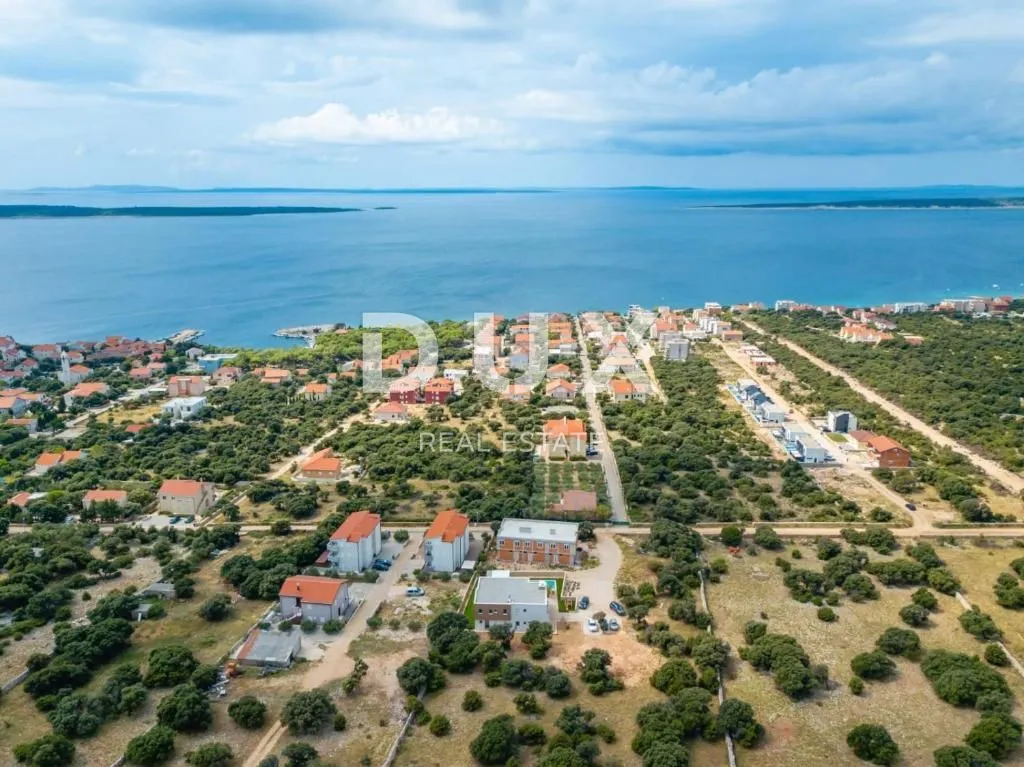 otok pag, mandre - luksuzna vila s bazenom - slika 23