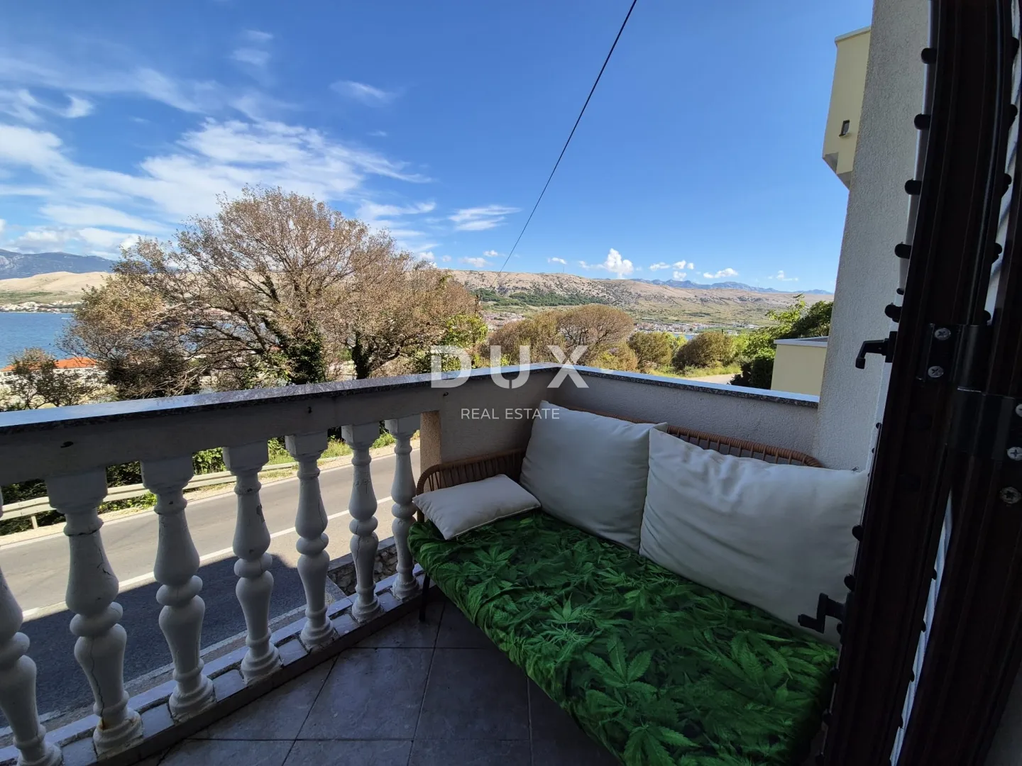 pag, grad pag - prostrana kuća s panoramskim pogledom na more i velebit - slika 28