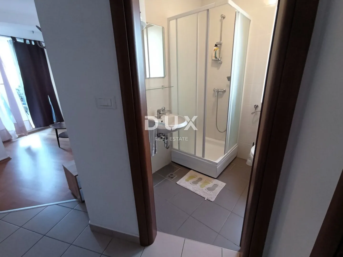 otok krk, grad krk - apartman u prizemlju s pogledom na more - slika 8