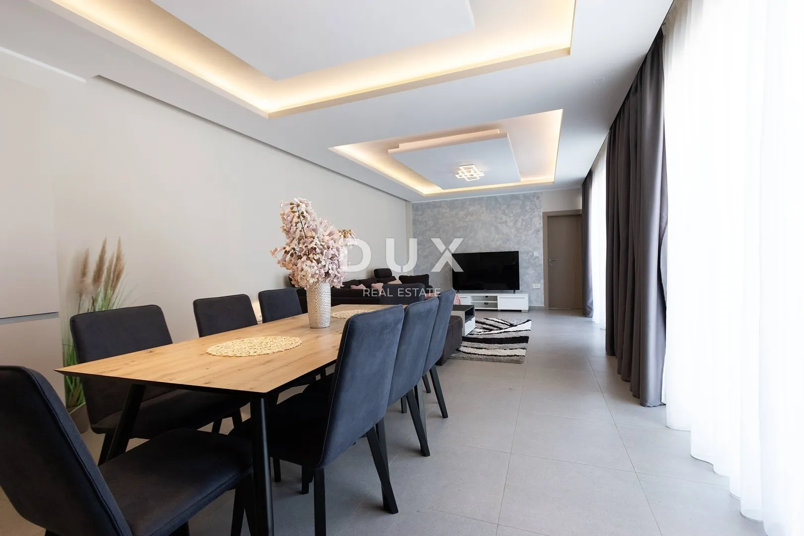 istra, rovinj, kuća s 4ss+db, 160 m², okućnica, 400m od mora - slika 10