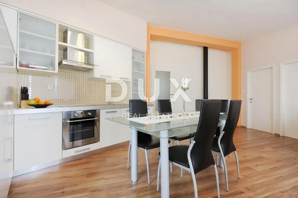 bibinje, zadar - top lokacija! uhodani restoran s apartmanima 1. red do mora - slika 5