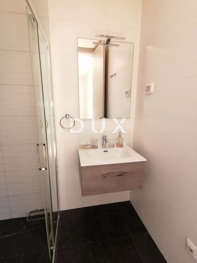 istra, pula - luksuzni stan od 200 m2 prvi red do mora! - slika 33