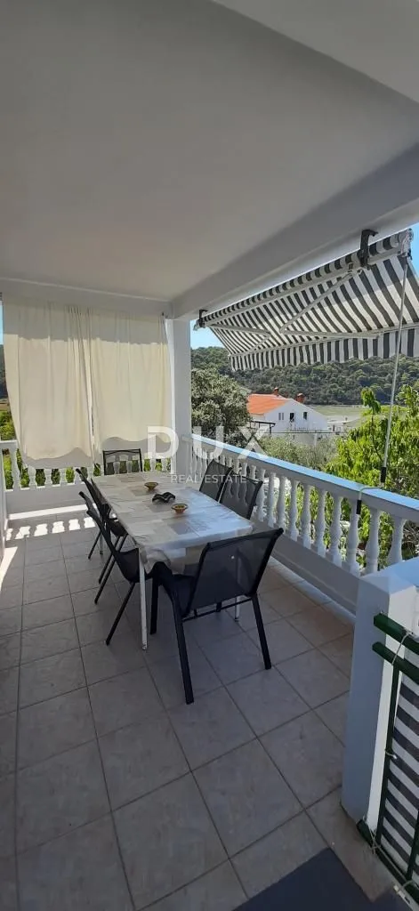 otok rab, kampor - kuća s apartmanima 100 m od mora - slika 8