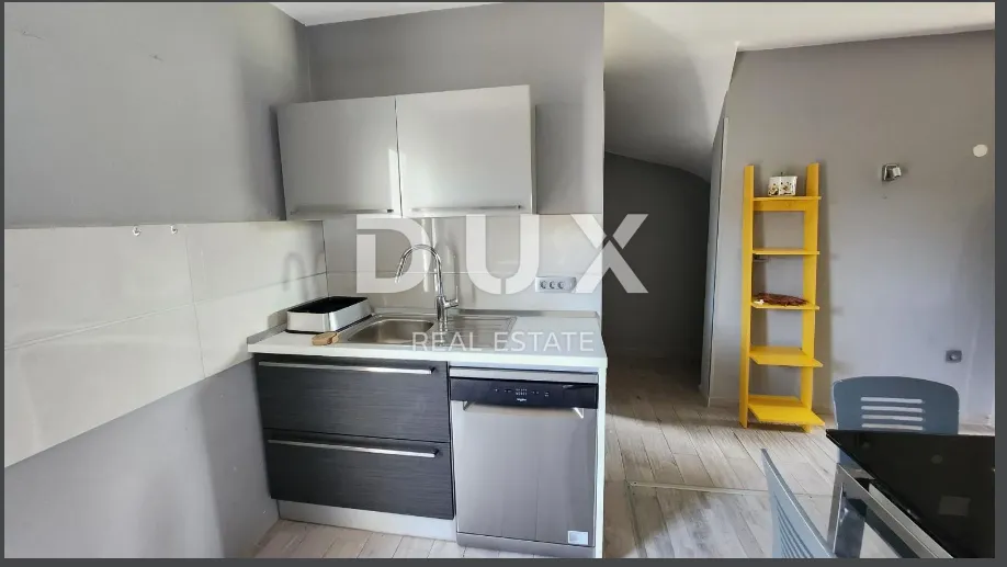istra, buje - obnovljena kuća s pogledom na buje - slika 9