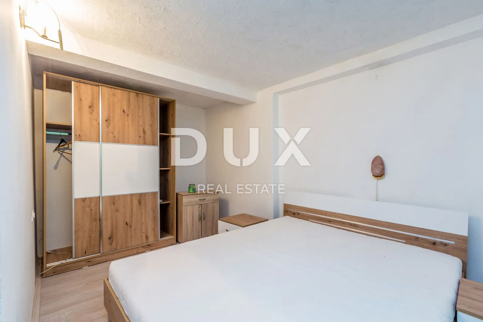 otok krk, šilo (okolica) - kuća s 4 apartmana i 700 m2 okućnice - slika 6