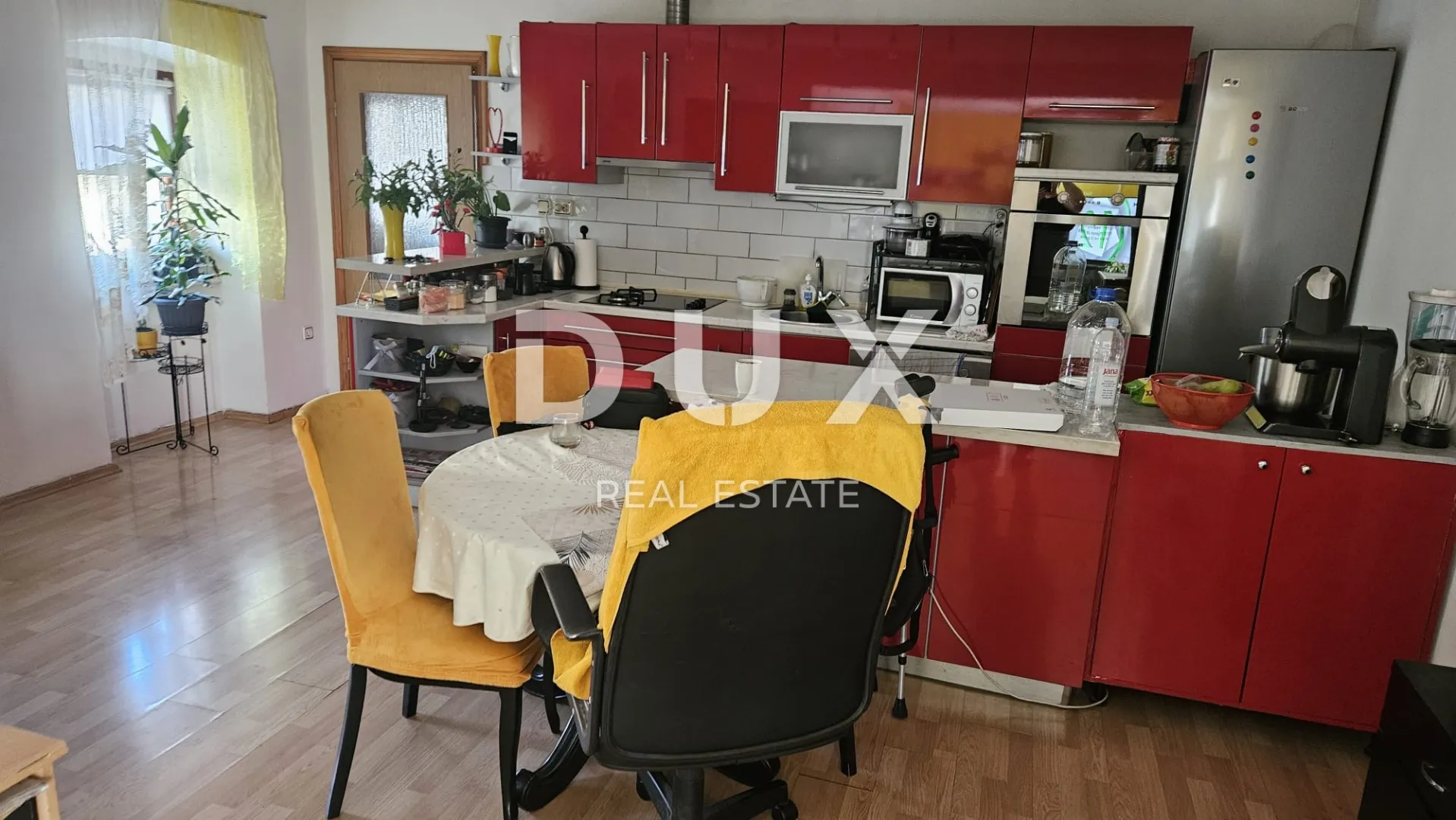 čavle, cernik - kuća od 270m2 sa 3 stana, konobama i velikom okućnicom - slika 30