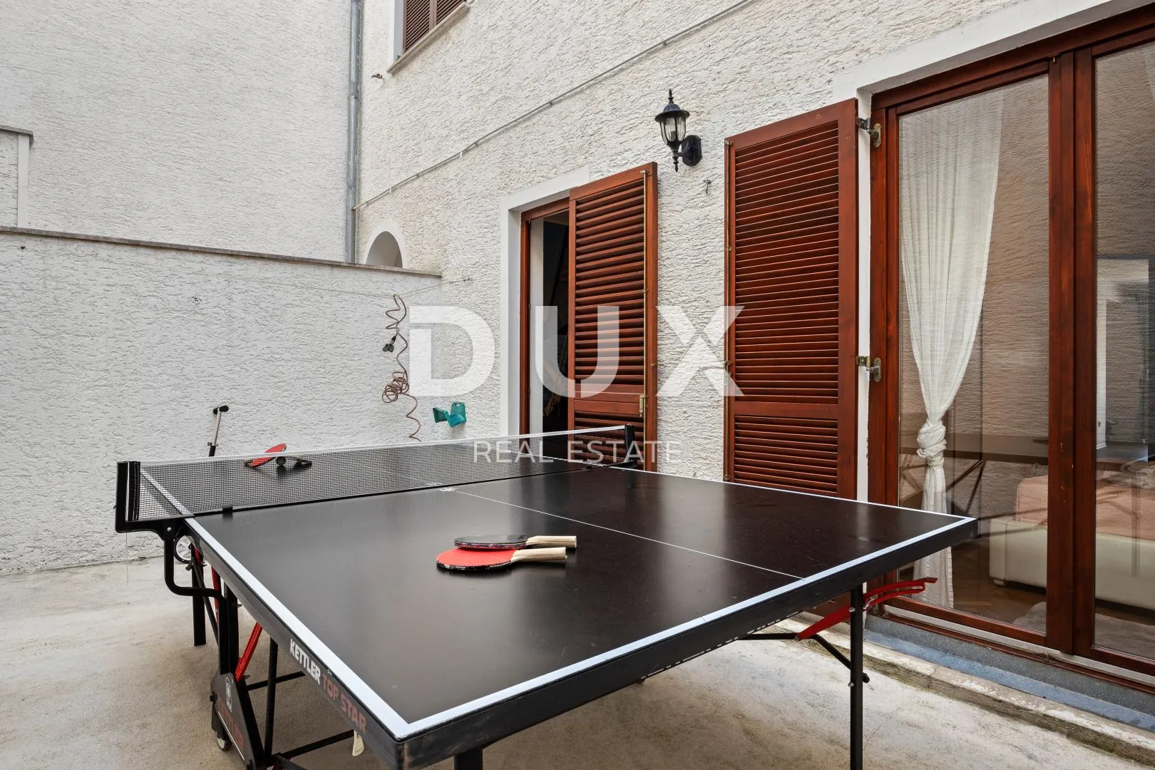 istra, pula - moderan apartman na dobroj lokaciji! - slika 19