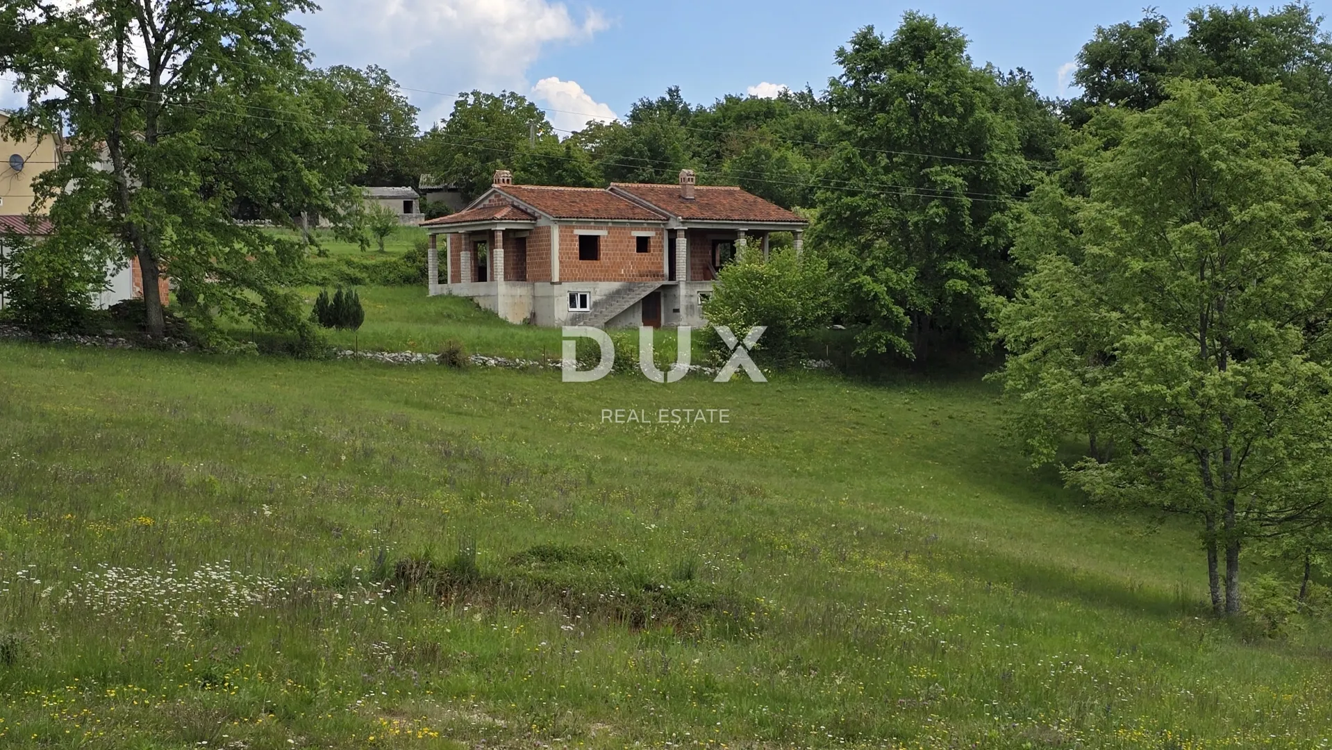 istra, gračišće - ekskluzivna privatnost, mir i otvoreni pogled – kuća s velikom okućnicom - slika 29