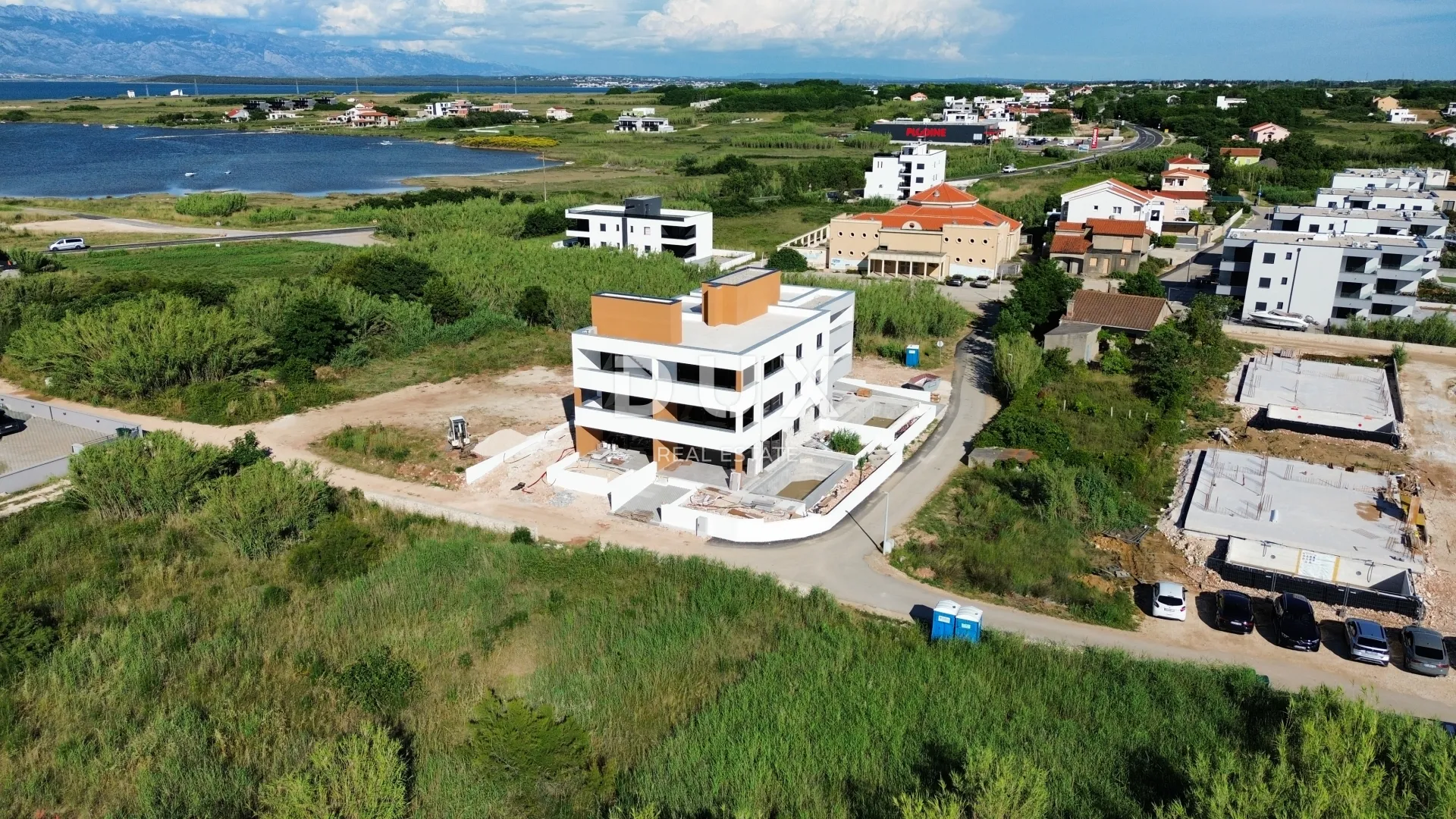zadar, privlaka - namješten stan sa bazenom 50 metara od pješčane plaže! s3 - slika 10