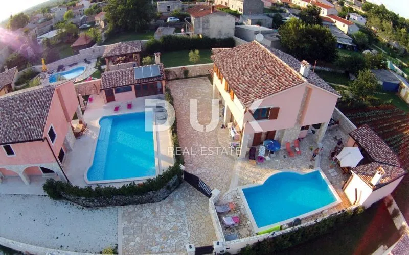 istra, barban - vila s bazenom i ljetnom kuhinjom - slika 60